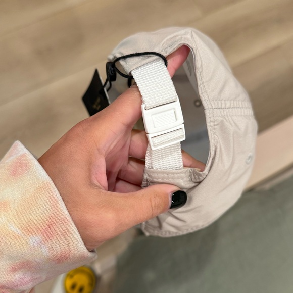 COPY - Rag & bone hat new - Picture 2 of 3